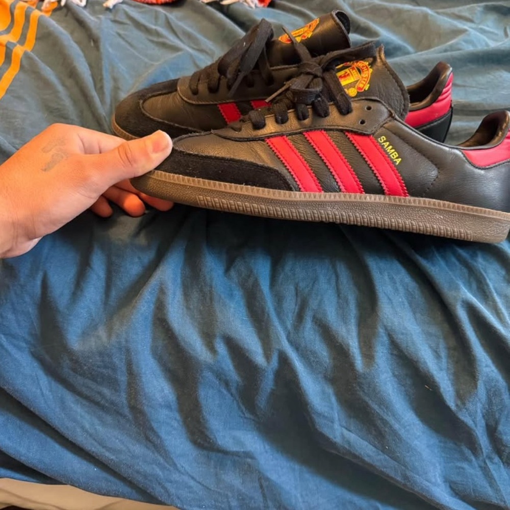 Adidas Samba limited edition Manchester United Black and Red Shoes with logo
